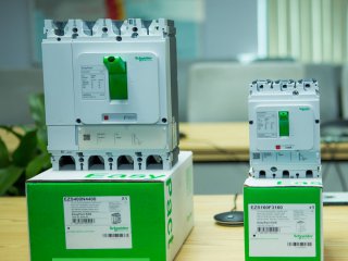 SCHNEIDER ELECTRIC RA MẮT DÒNG SẢN PHẨM MỚI – THIẾT BỊ ĐÓNG CẮT EASYPACT EVS/EZ